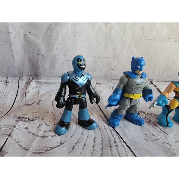 Imaginext DC Comics Super Hero Friends Fisher Price Batman Wolverine Robin - Picture 4 of 8